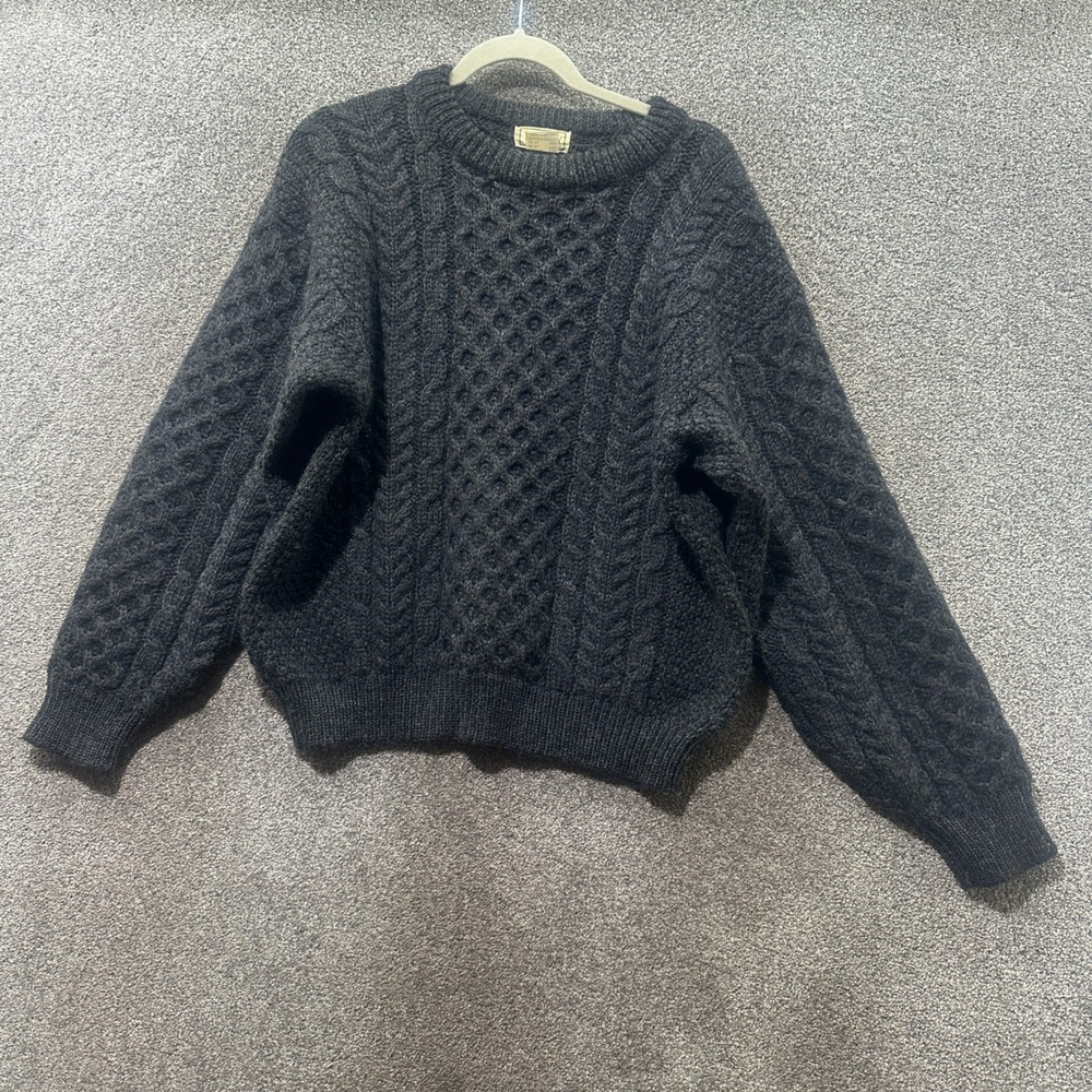 LL Bean Wool Fisherman Sweater Women Medium Gray Made in Ireland Cable Knit